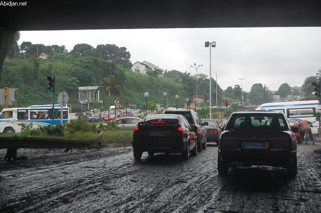 Aboisso : Dégradation de la voirie et absence d’éclairage public …Les populations accusent le maire